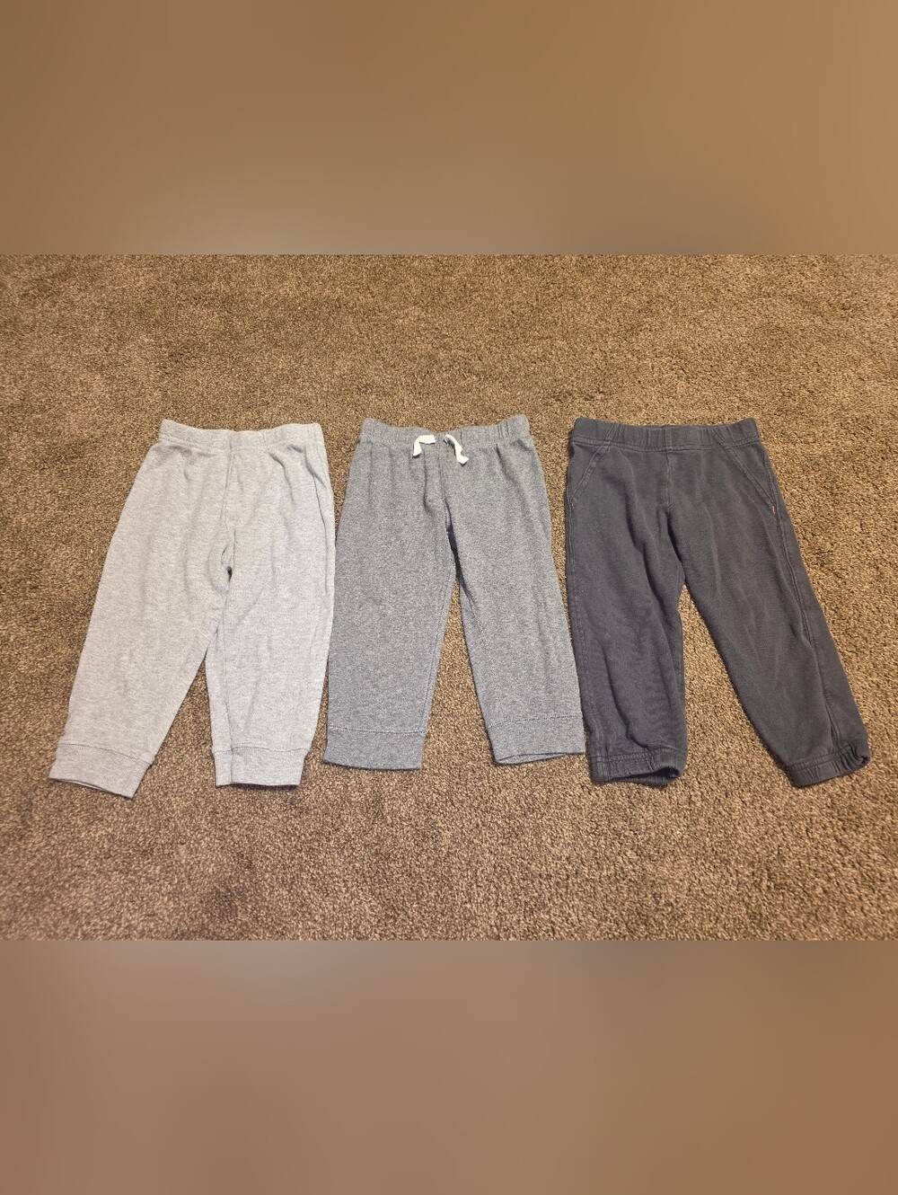 💓 3/$15 Set Of 3 Pairs Of Carter's 24 Months Sweatpants